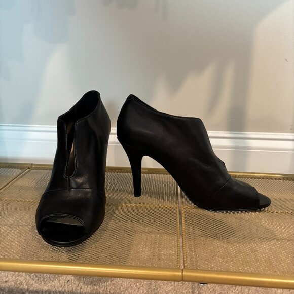 OPEN TOE HEELS - Picture 1 of 5